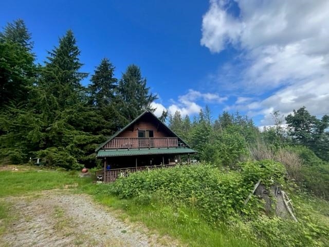 Family Room Photo of 13524 Sunshine Coast Highway, Pender Harbour, BC