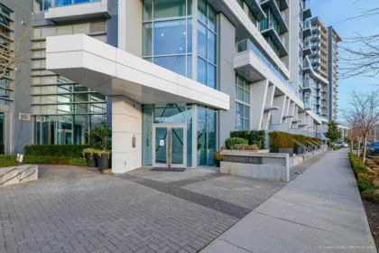 1702 8333 Sweet Avenue, Richmond, BC, Richmond — Apartment/Condo for sale