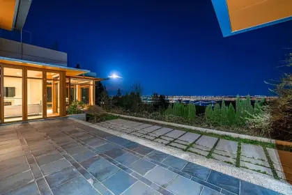 1460 Chartwell Drive, West Vancouver, BC, West Vancouver — Single Family Residence for sale