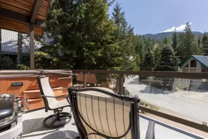 2405 Los Lenas Place, Whistler, BC, Whistler — Single Family Residence for sale