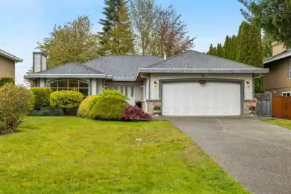 15867 107a Avenue, Surrey, BC, Surrey — Single Family Residence for sale