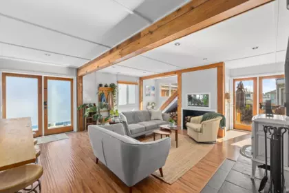 3W2 8191 River Road, Richmond, BC, Richmond — Single Family Residence for sale