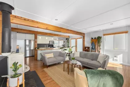 3W2 8191 River Road, Richmond, BC, Richmond — Single Family Residence for sale
