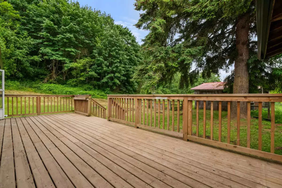 Family Room Photo of 1010 Columbia Valley Road, Columbia Valley, BC