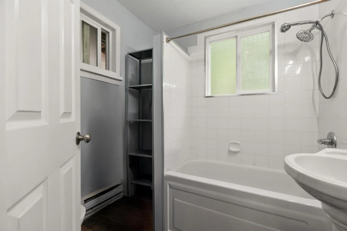 Front Yard Photo of 1010 Columbia Valley Road, Columbia Valley, BC