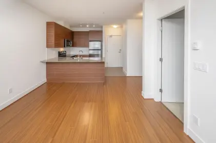 126 5788 Sidley Street, Burnaby, BC, Burnaby — Apartment/Condo for sale