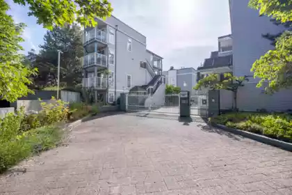 40 7345 Sandborne Avenue, Burnaby, BC, Burnaby — Townhouse for sale