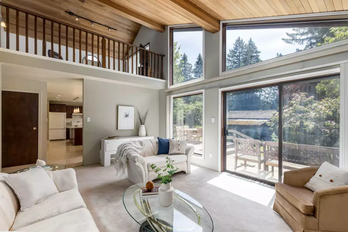 Family Room Photo of 20232 37a Avenue, Langley, BC