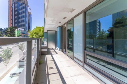 208 8238 Lord Street, Vancouver, BC, Vancouver — Apartment/Condo for sale