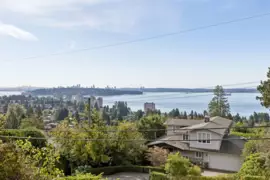 2545 Palmerston Avenue, West Vancouver, BC