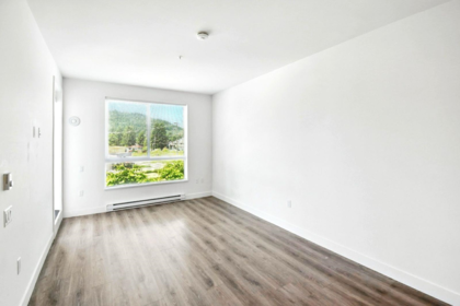 208 700 Clarke Road, Coquitlam, BC, Coquitlam — Apartment/Condo for sale