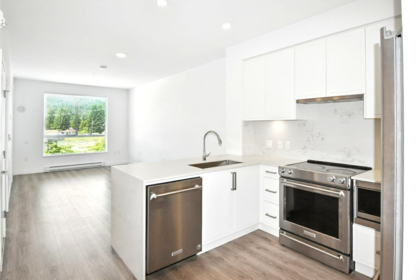 208 700 Clarke Road, Coquitlam, BC, Coquitlam — Apartment/Condo for sale