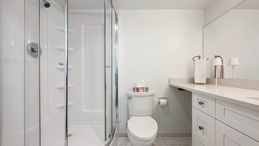 Entry Foyer Photo of 2204 4160 Sardis Street, Burnaby, BC