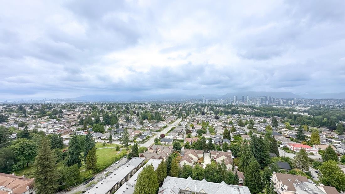 Kitchen Photo of 2204 4160 Sardis Street, Burnaby, BC