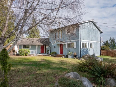 170 Pike Road, Gibsons, BC, Gibsons — Single Family Residence for sale
