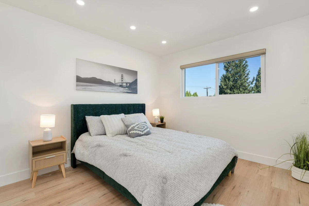 Staircase Photo of 32810 Highland Avenue, Abbotsford, BC