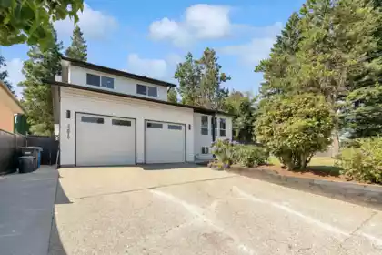 32810 Highland Avenue, Abbotsford, BC, Abbotsford — Single Family Residence for sale
