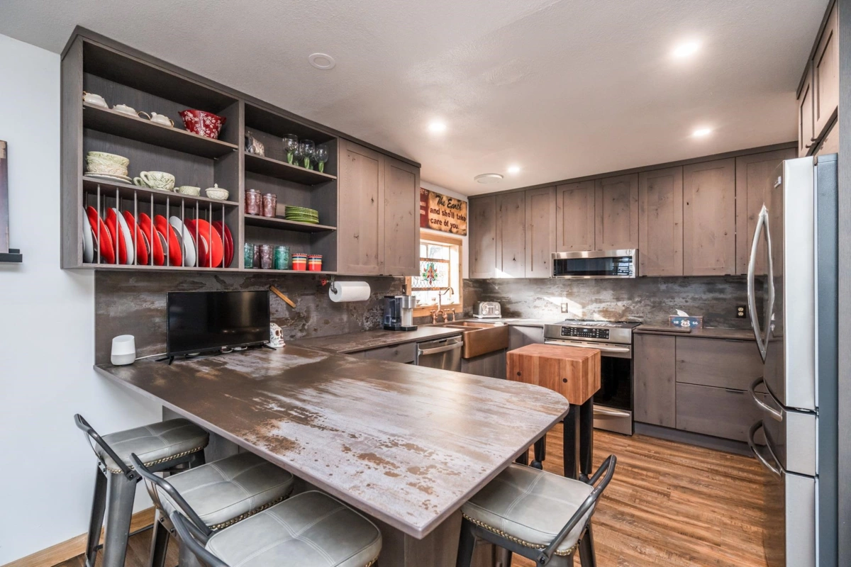 Bedroom 4 Photo of 695 Hudson Bay Street, Hope, BC