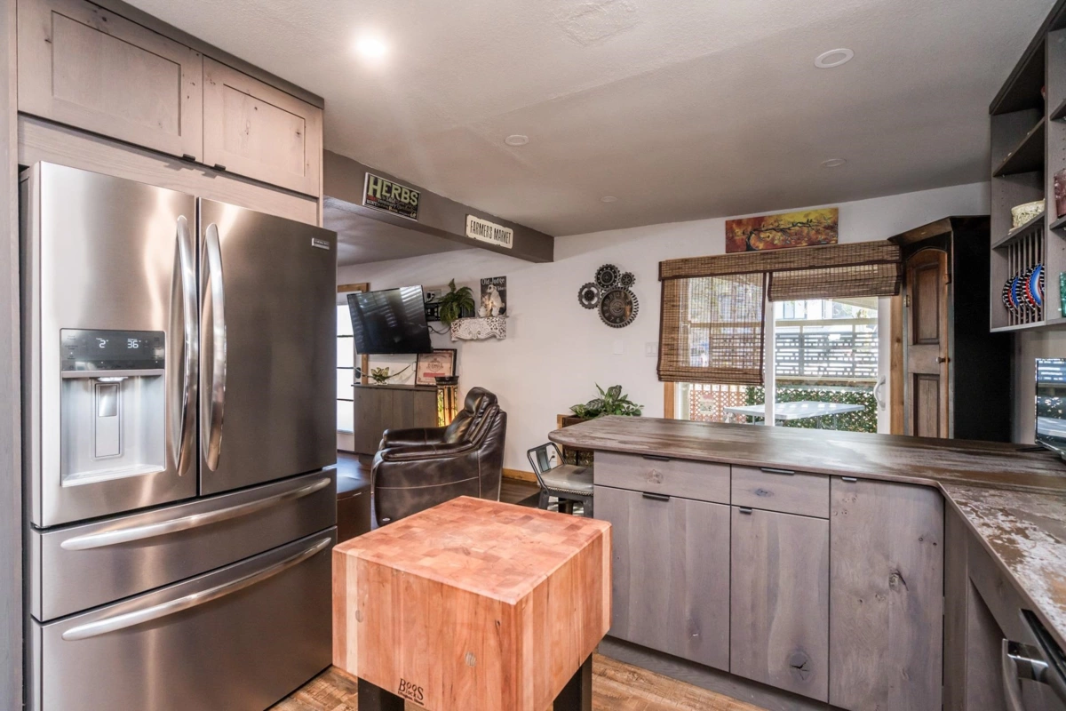Loft / Bonus Room Photo of 695 Hudson Bay Street, Hope, BC