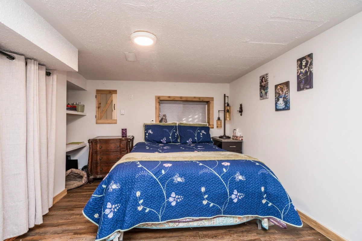 Street View Photo of 695 Hudson Bay Street, Hope, BC