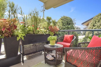 103 1441 Blackwood Street, White Rock, BC, White Rock — Apartment/Condo for sale