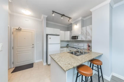 210 4028 Knight Street, Vancouver, BC, Vancouver — Apartment/Condo for sale