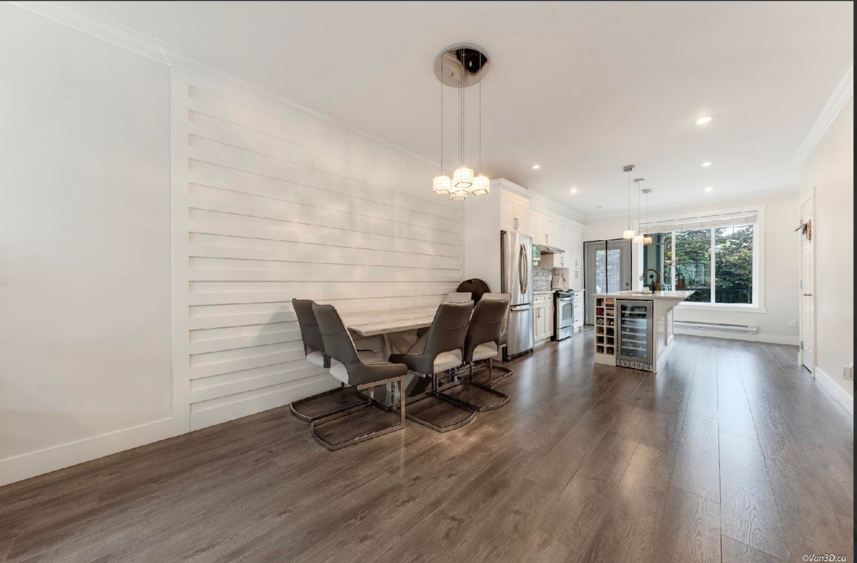 Living Room Photo of 3 18818 71 Avenue, Surrey, BC