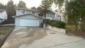 18233 60a Avenue, Surrey, BC