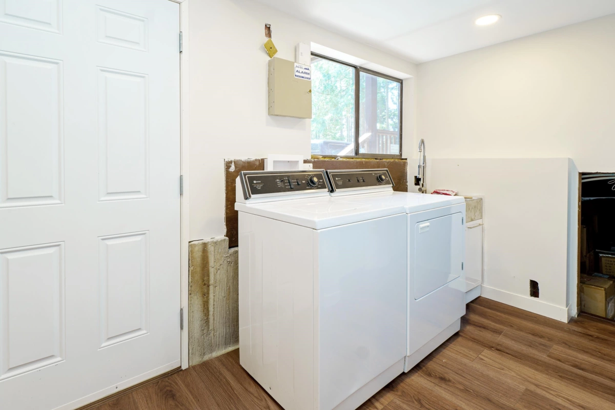 Backyard Photo of 27573 Sayers Crescent, Maple Ridge, BC