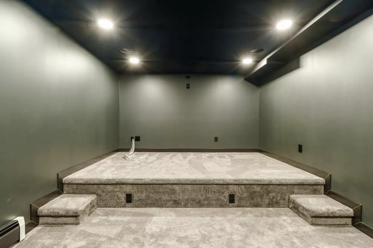 Garden / Landscaping Photo of 27573 Sayers Crescent, Maple Ridge, BC