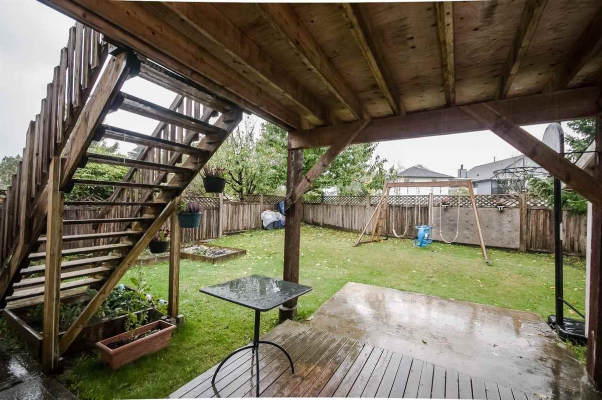 Loft / Bonus Room Photo of 15026 98a Avenue, Surrey, BC