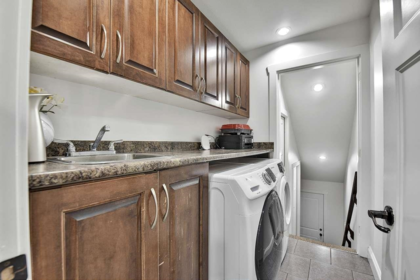 Office / Den Photo of 7062 148 Street, Surrey, BC