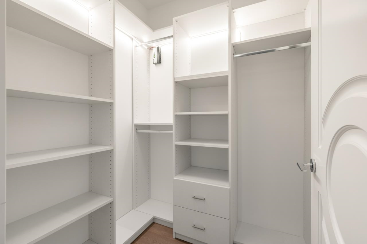 Bedroom 3 Photo of 204 1009 Laurier Avenue, Vancouver, BC