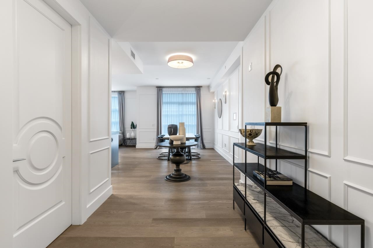 Exterior Rear Photo of 204 1009 Laurier Avenue, Vancouver, BC