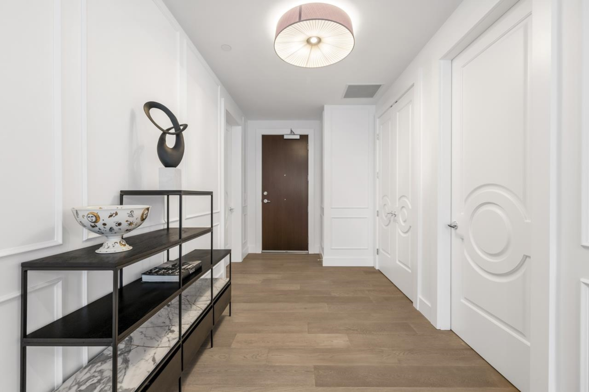 Living Room Photo of 204 1009 Laurier Avenue, Vancouver, BC