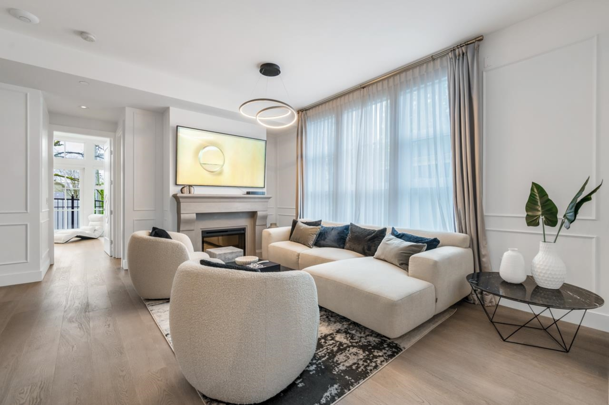 Primary Bedroom Photo of 204 1009 Laurier Avenue, Vancouver, BC