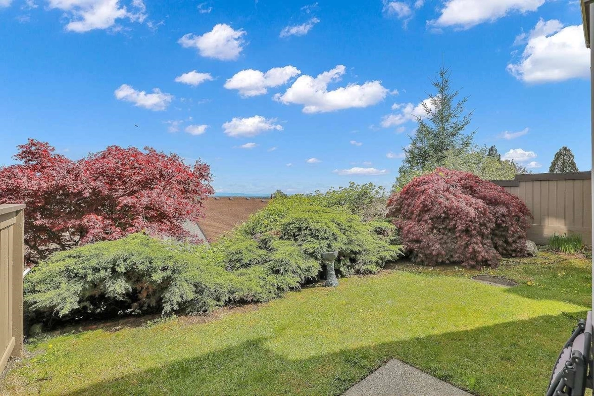 Fitness Center Photo Near 117 1140 Castle Crescent, Port Coquitlam, BC