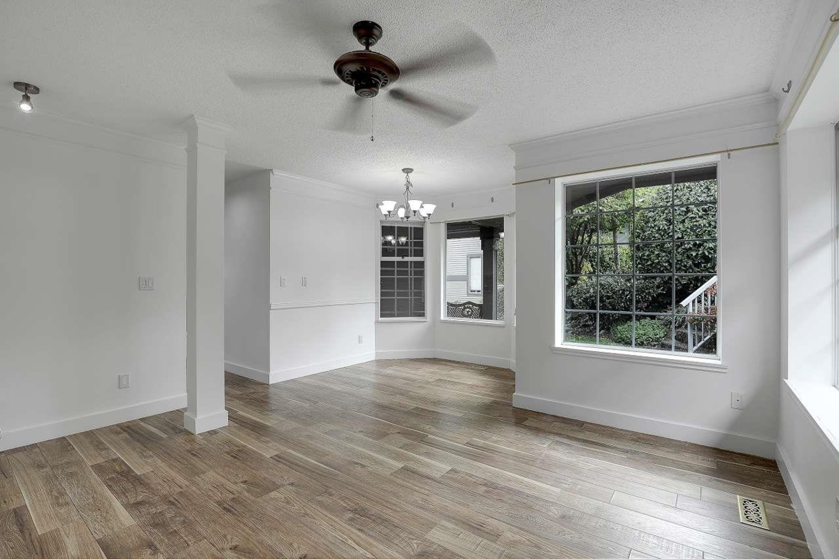 Guest Bathroom Photo of 117 1140 Castle Crescent, Port Coquitlam, BC