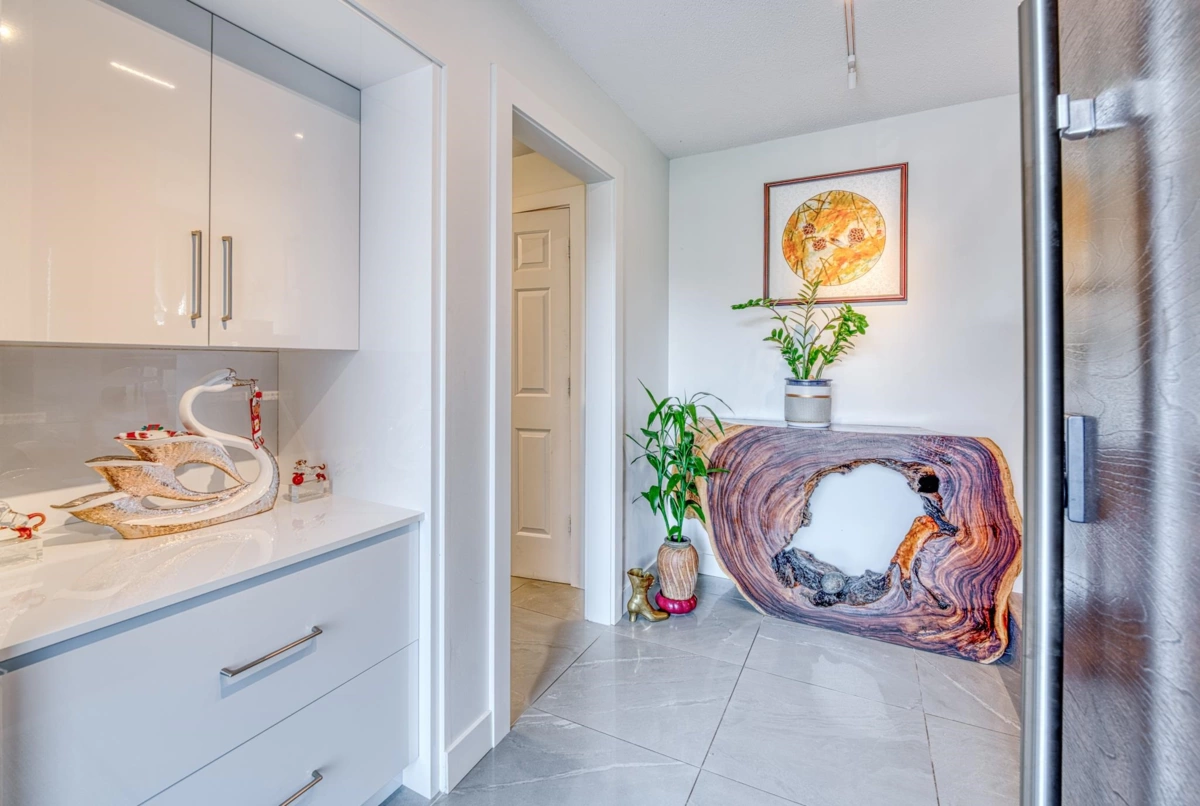 Swimming Pool Photo of 7700 Dampier Drive, Richmond, BC