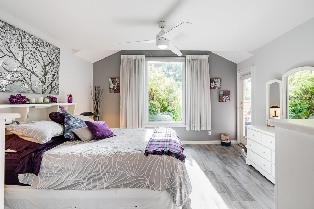 Bedroom 3 Photo of 124 15550 26 Avenue, Surrey, BC