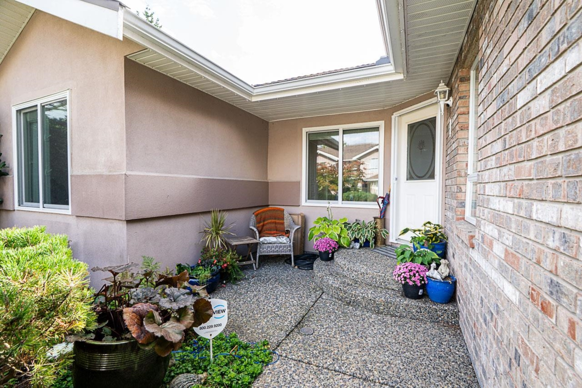 Exterior Rear Photo of 124 15550 26 Avenue, Surrey, BC