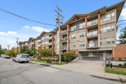 318 20219 54a Avenue, Langley, BC, Langley — Apartment/Condo for sale