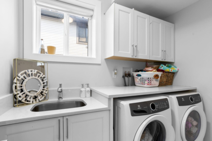 Powder Room Photo of 8394 Mctaggart Street, Mission, BC