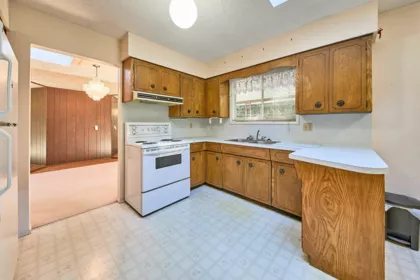 4054 196 Street, Langley, BC, Langley — Single Family Residence for sale