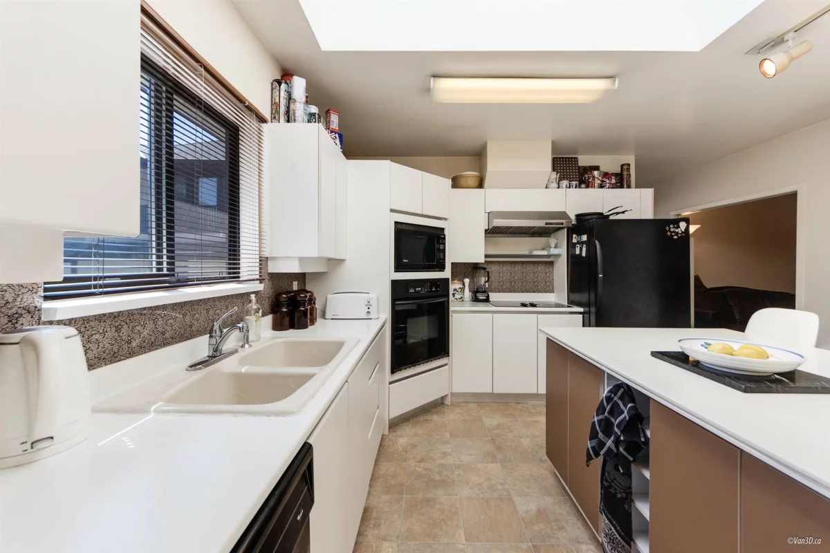 Garage Interior Photo of 2141 W 47th Avenue, Vancouver, BC