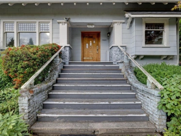 1251 W King Edward Avenue, Vancouver, BC, Vancouver — Single Family Residence for sale