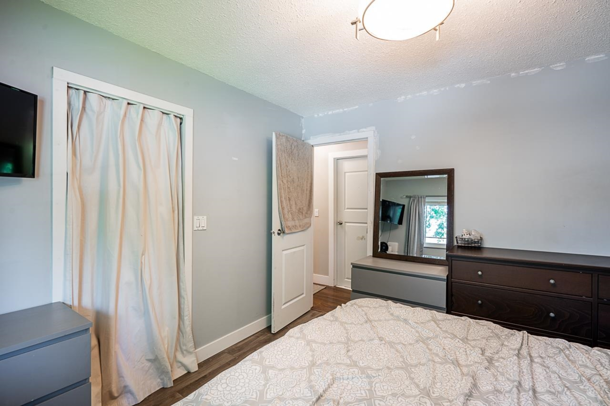 Backyard Photo of 17223 61b Avenue, Surrey, BC