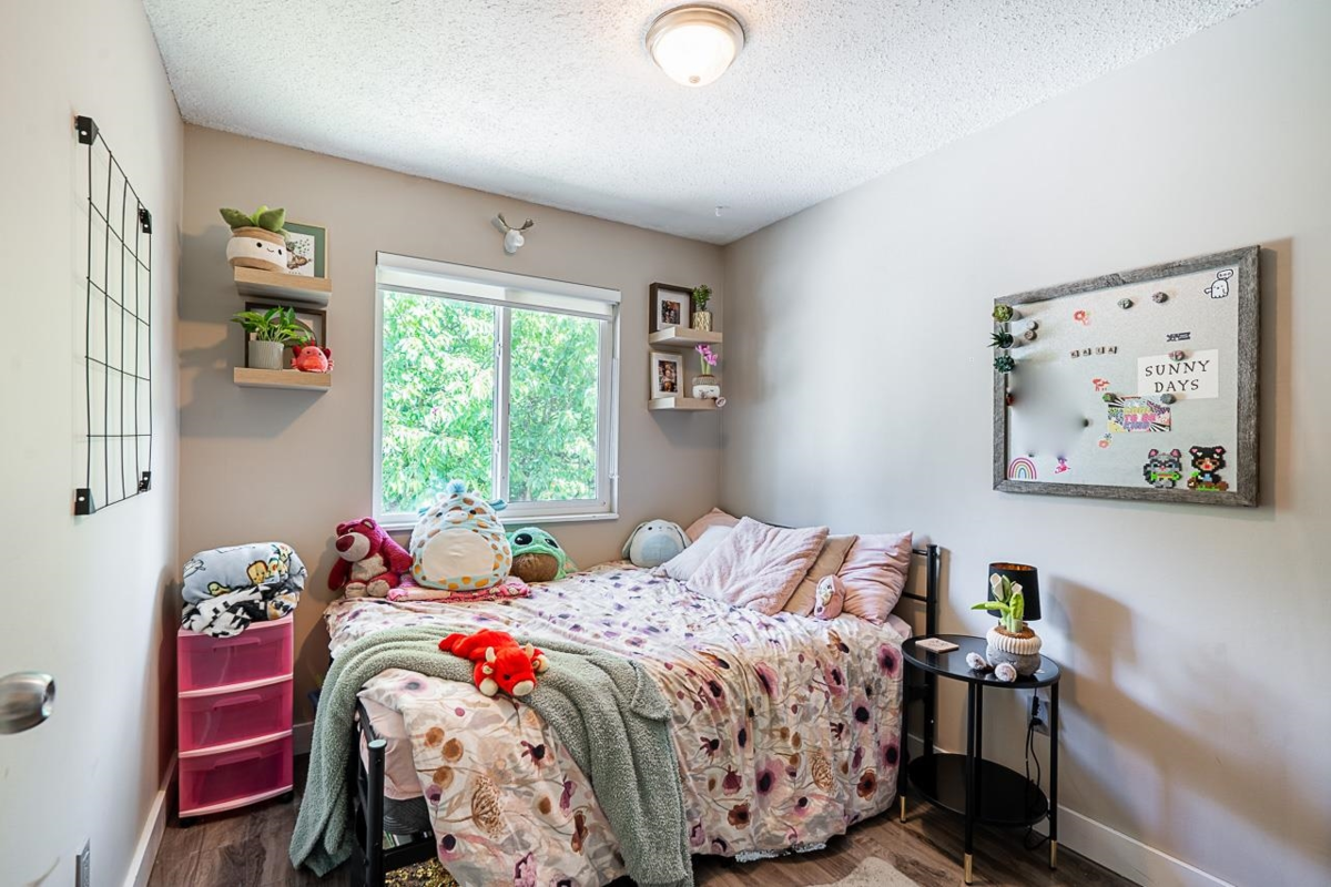 Bedroom 4 Photo of 17223 61b Avenue, Surrey, BC