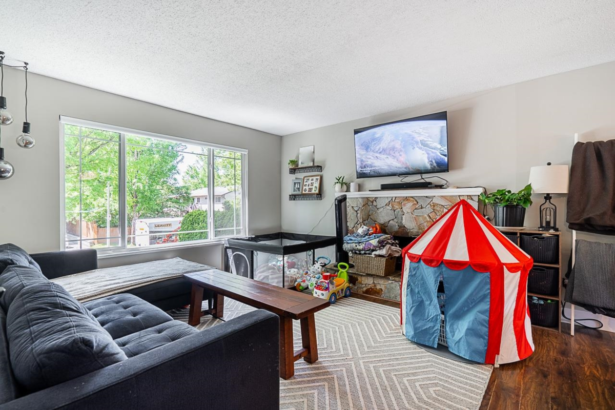 Hot Tub / Spa Photo of 17223 61b Avenue, Surrey, BC