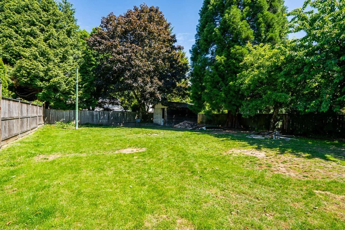 Office / Den Photo of 17223 61b Avenue, Surrey, BC